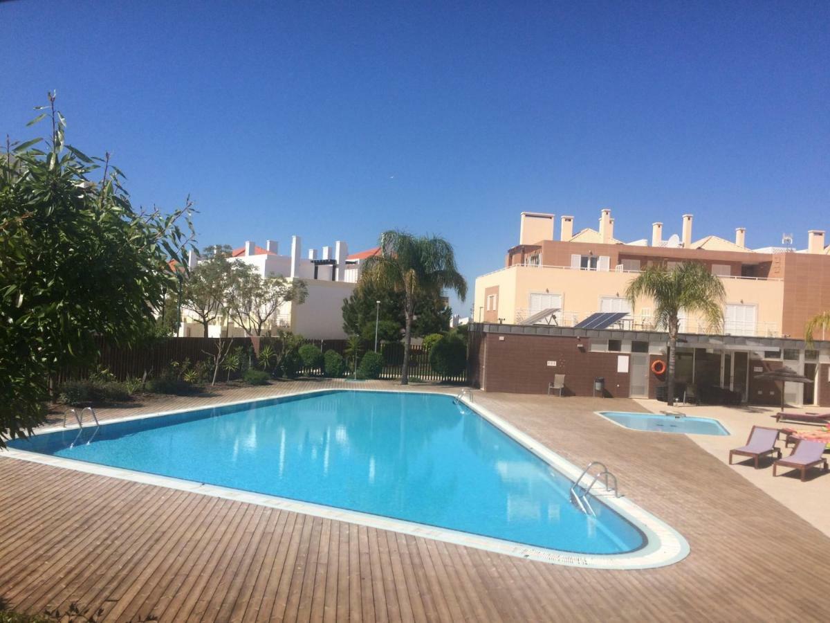 T1 com piscina - Cabanas Garden Cabanas De Tavira Exterior foto